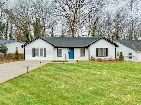 1343 Willow Trl SW, Atlanta, GA 30311