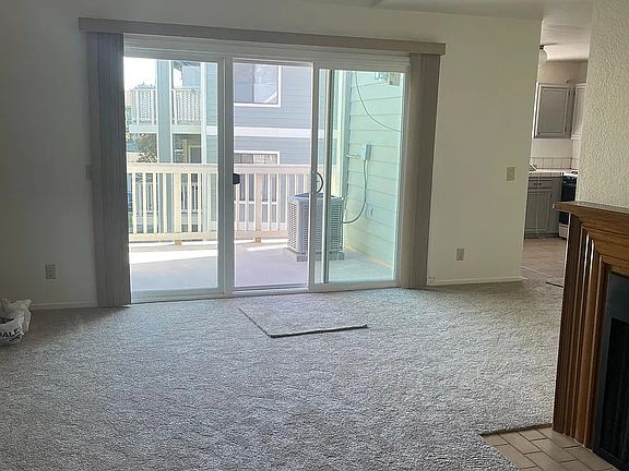3rd image of 37155 Aspenwood Cmn APT 206
