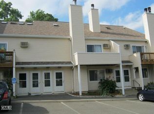 8 Rose Ln #22-10, New Fairfield, CT 06812