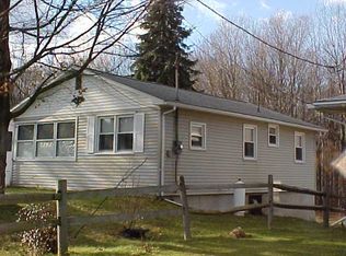 798 Elk Lake Rd, Waymart, PA 18472