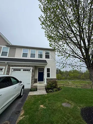 161 Mulberry Dr Photo 1