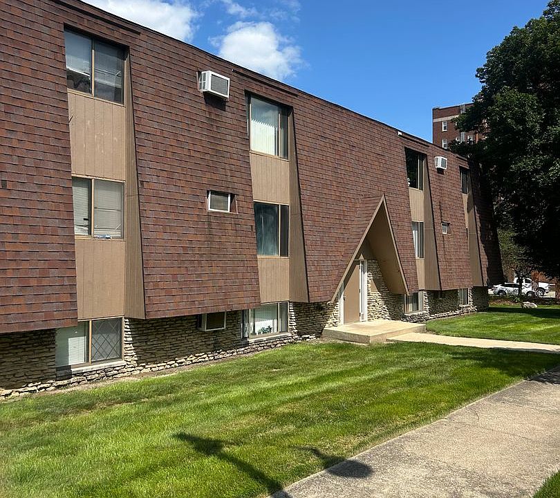 1st image of 401 Western Ave APT 104
