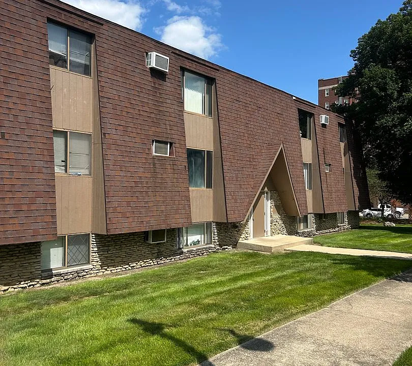 401 Western Ave
