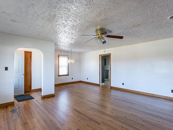 5th image of 2347 Old Buena Vista Rd