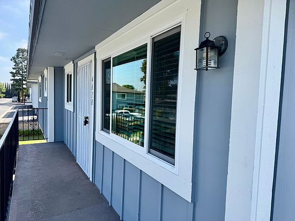 4th image of 4638 Via Vista Cir