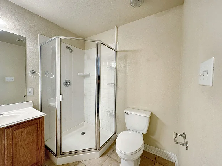 2103 Preakness Ln — Photo 18
