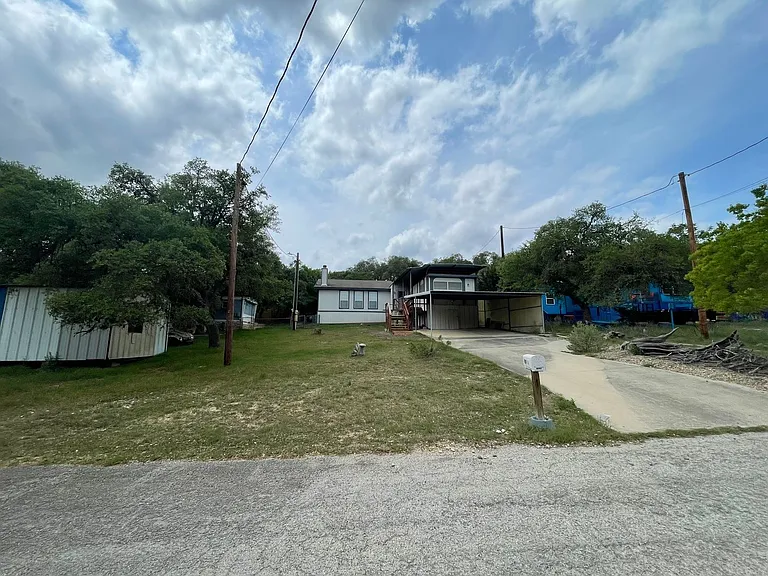 1026 Rambling Dr — Photo 5