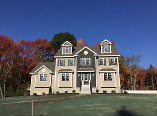 3 Fieldstone Ln, North Billerica, MA 01821