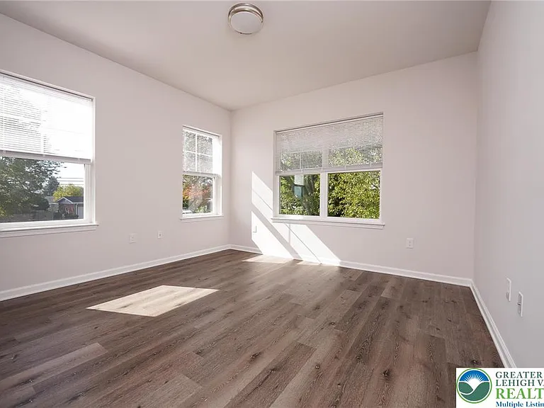 1210 Eaton Ave #201 — Photo 16