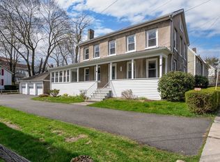32 Trumbull Rd, Northampton, MA 01060