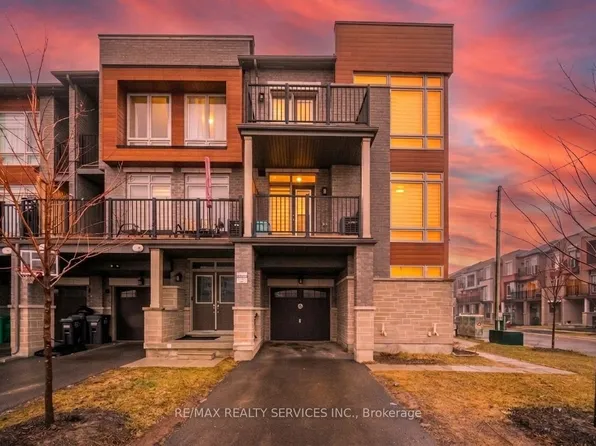 68 Donald Ficht Cres, Brampton, ON L7A 5H7