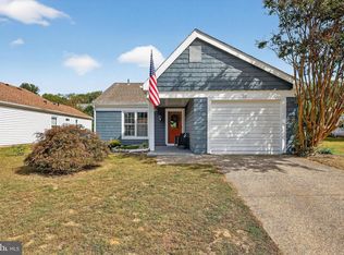22 Banbury Ln, Southampton, NJ 08088
