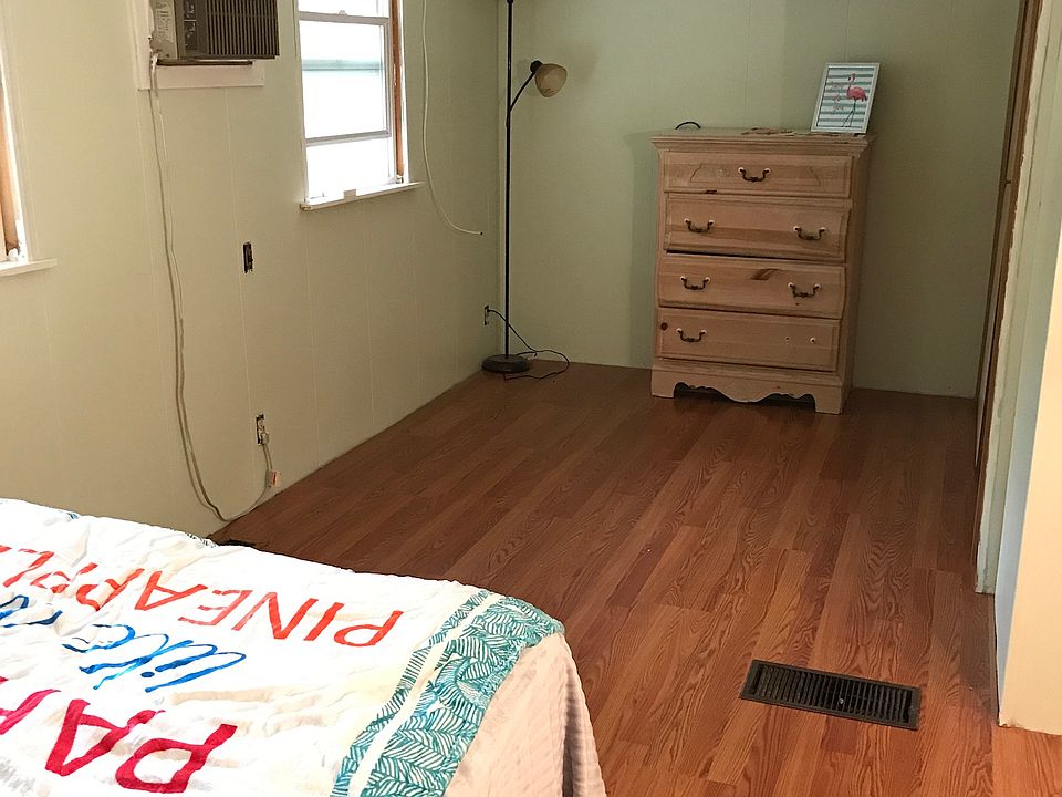 1st image of 3918 N Dayton Ave