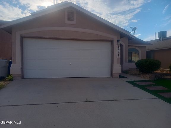 2nd image of 13975 Vaquero Rock Dr
