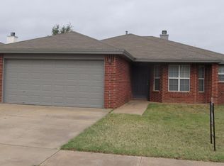 1910 81st St, Lubbock, TX 79423