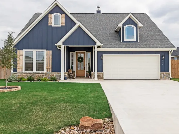 454 Brazos Bnd, Snook, TX 77878