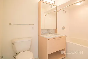 Rented by (Legacy) Elegran