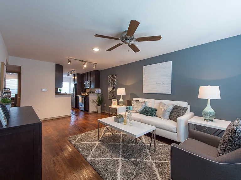 Reserve at Garden Oaks — Photo 23
