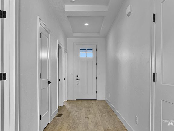 3rd image of 9875 W Snow Wolf Ln