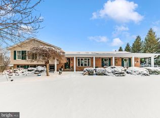 3103 Cardinal Dr, Westminster, MD 21157