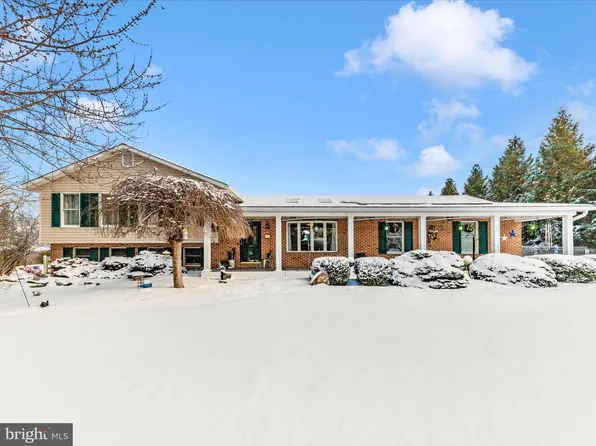 3103 Cardinal Dr, Westminster, MD 21157