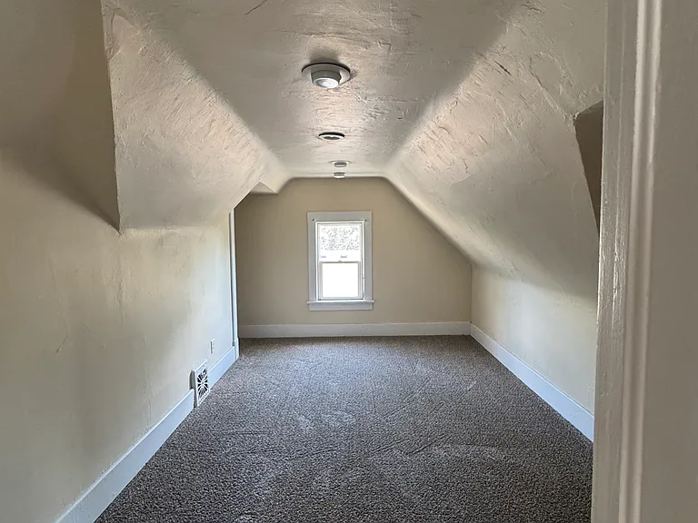 818 S 14th St #2 — Photo 7