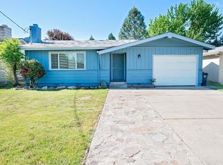 2100 E McAndrews Rd, Medford, OR 97504