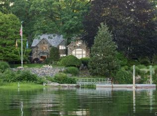 82 Arrowhead Way, Darien, CT 06820