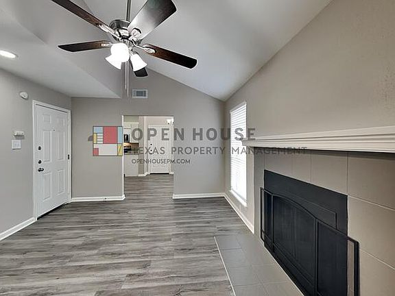 3rd image of 4243 Field Meadow Dr