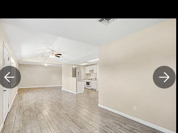 4th image of 10919 Keese Dr