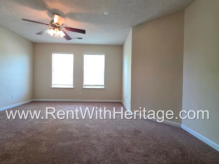 2028 Sweet Bay Dr — Photo 39