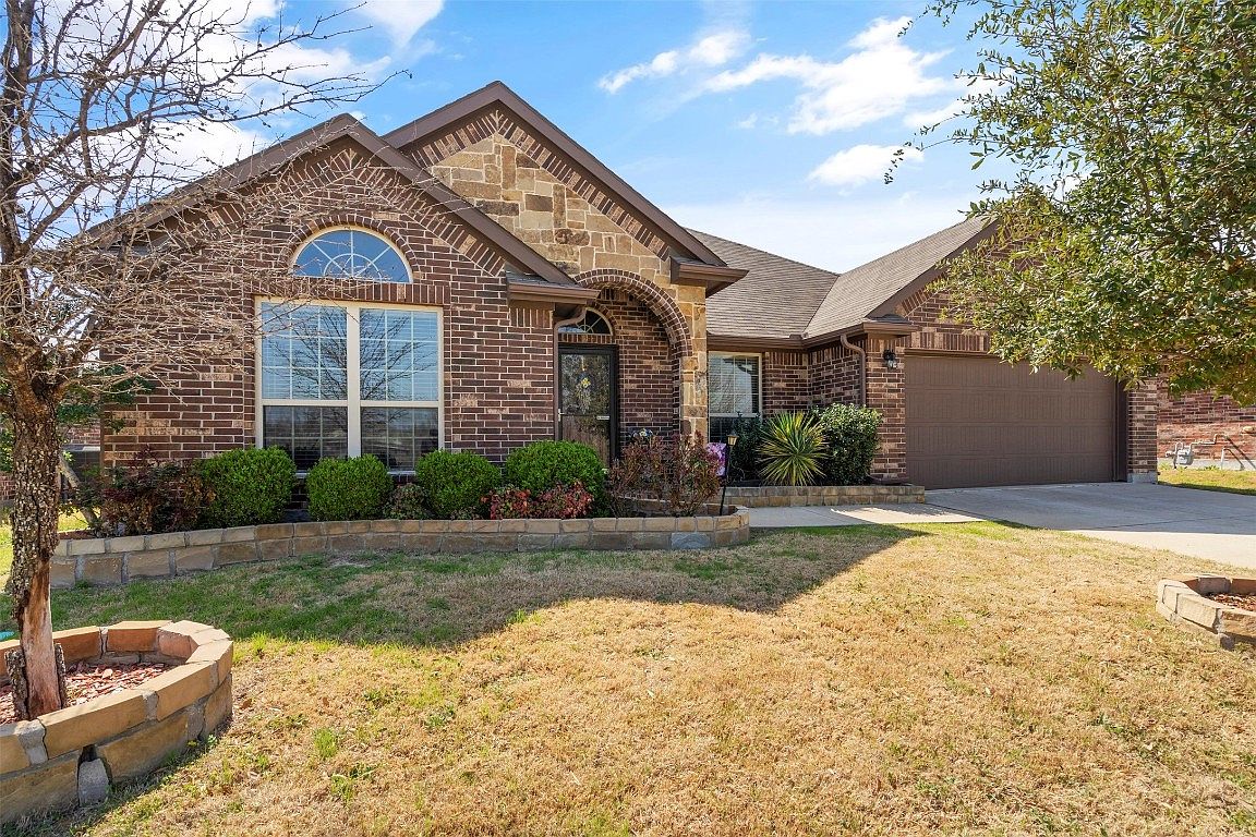 2104 Sierra Pelada Dr, Fort Worth, TX 76131 | MLS #20551402 | Zillow