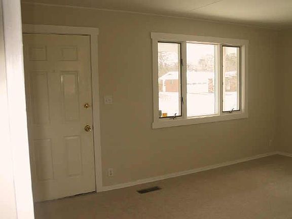 2nd image of 2448 N Winfield Ave