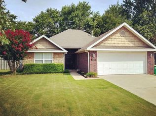 632 Golden Meadow Ave, Springdale, AR 72764