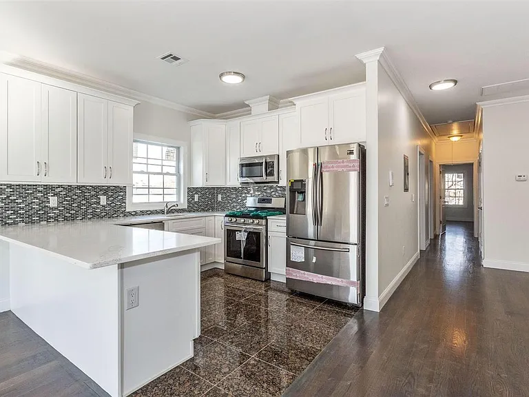 144 Fulton Ave #1 — Photo 8