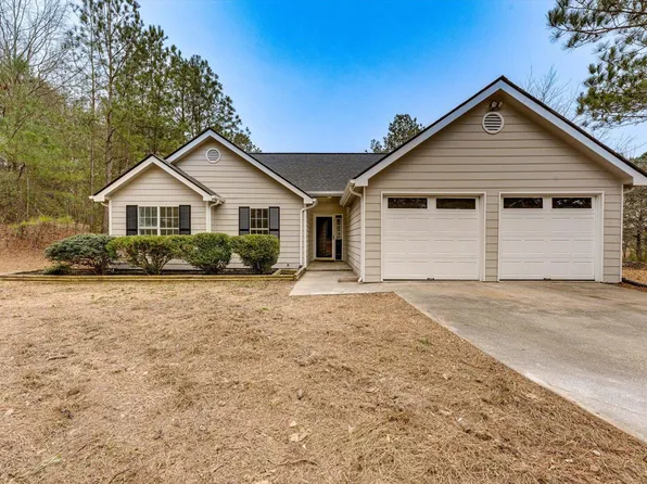 384 Northfield Dr, Chatsworth, GA 30705