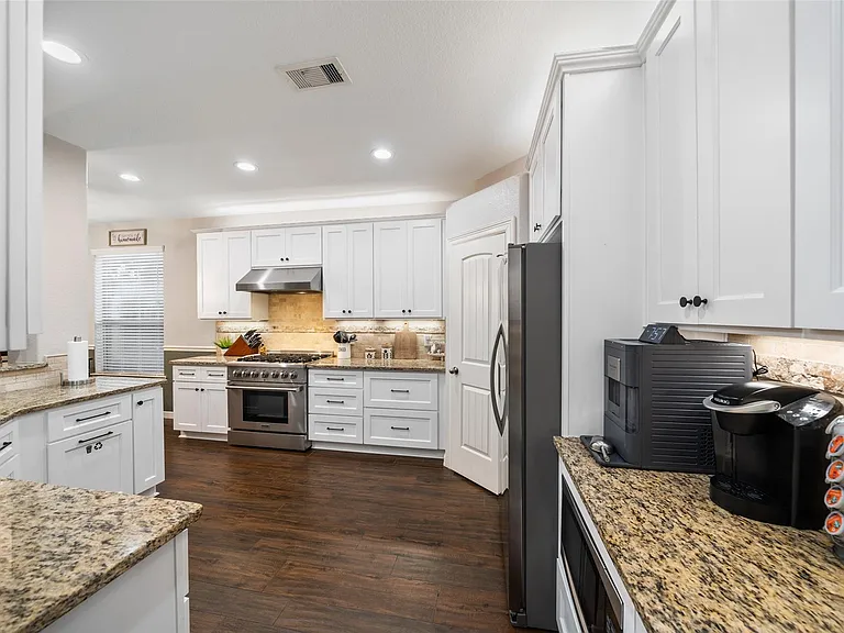 15311 Kenny Dr — Photo 10