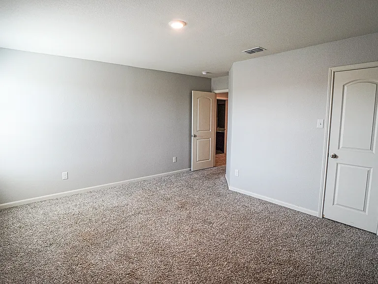 3012 Villegas Way — Photo 22