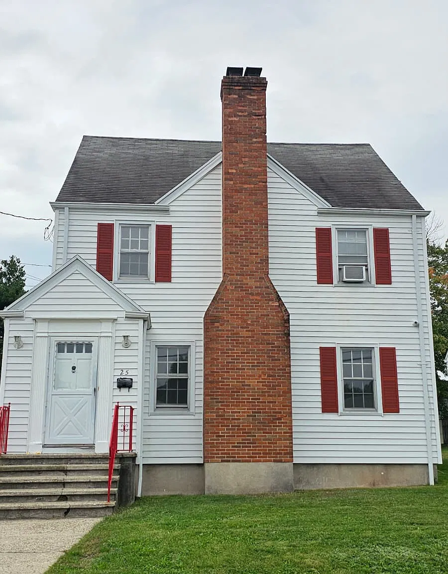 4 bed, 1959 sqft, $3,500 — Photo 1