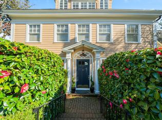 2397 SW Montgomery Dr, Portland, OR 97201