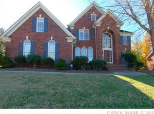 137 Sardis Pointe Rd, Matthews, NC 28105