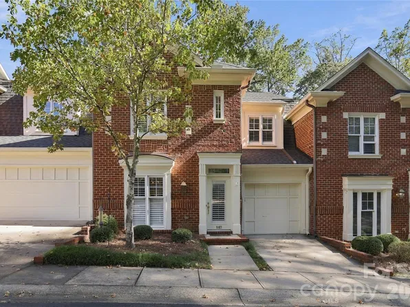 1167 Hollyheath Ln, Charlotte, NC 28209