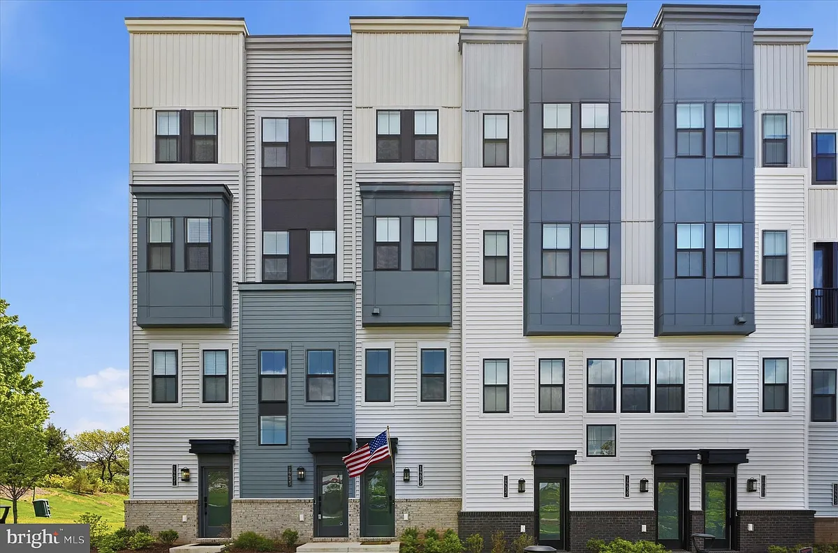 Building Photo - 14435 Glen Manor Dr #603