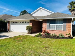 9621 Leeward Way, Navarre, FL 32566