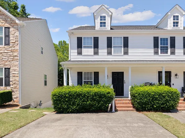2365 Bay Harbor Dr, Raleigh, NC 27604