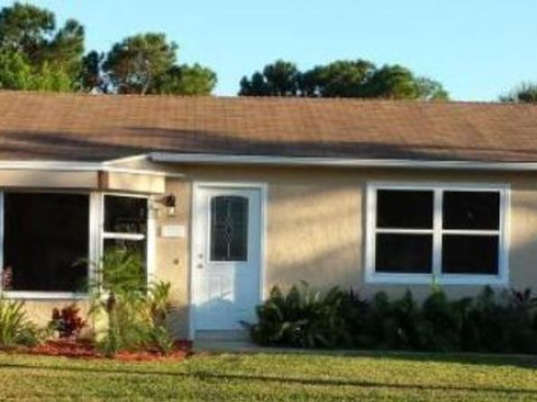 910 SW Whittier Ter