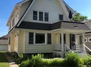 1711 E Newton Ave, Milwaukee, WI 53211