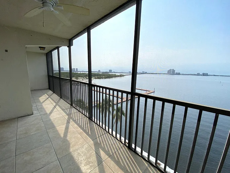 3300 N Key Dr #8C — Photo 24