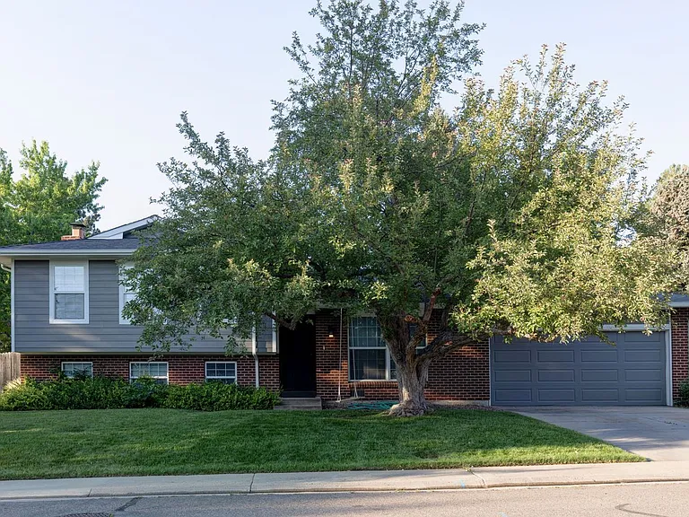 7380 E Easter Ave — Photo 2