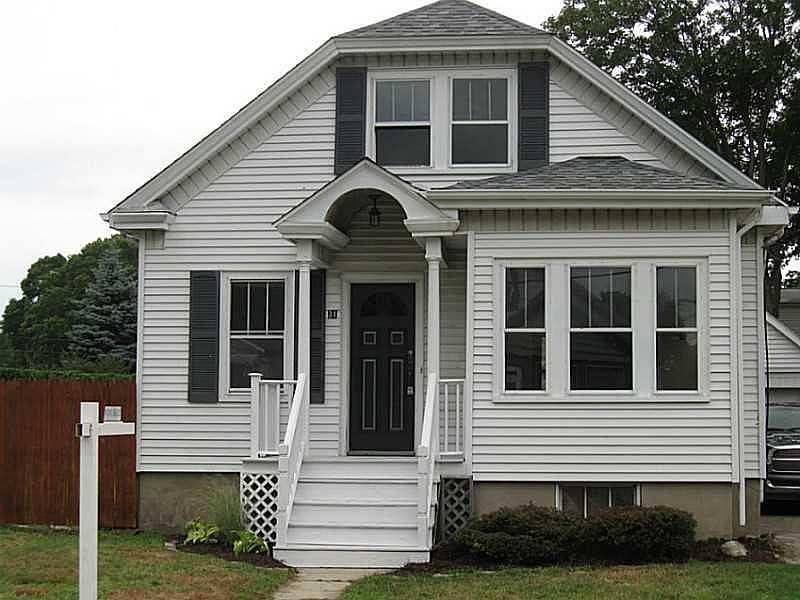 2nd image of 31 Park Dr E